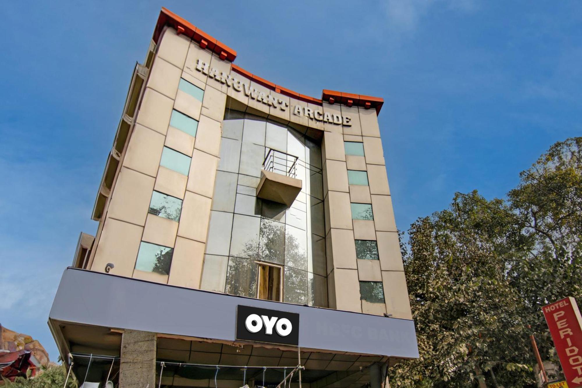 Hotel Yash House Ню Делхи Екстериор снимка